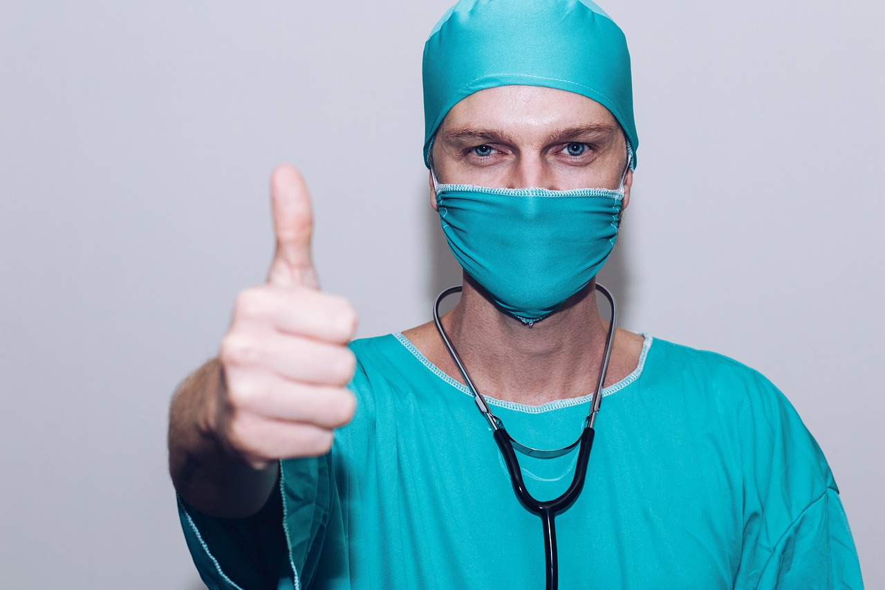 https://www.venmed.si/wp-content/uploads/2022/03/doctor-g2ce844828_1280.jpg